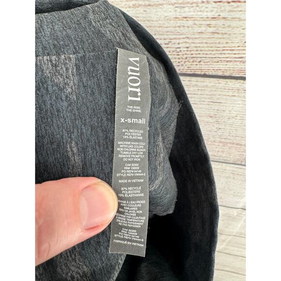 Vuori Clean Elevation Camo Leggings Womens XS Short Gray Camouflage - Picture 8 of 10